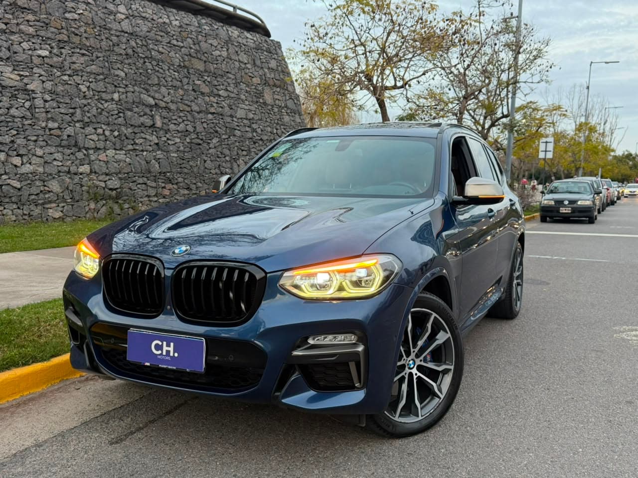BMW X3 publicada en el catálogo de la agencia